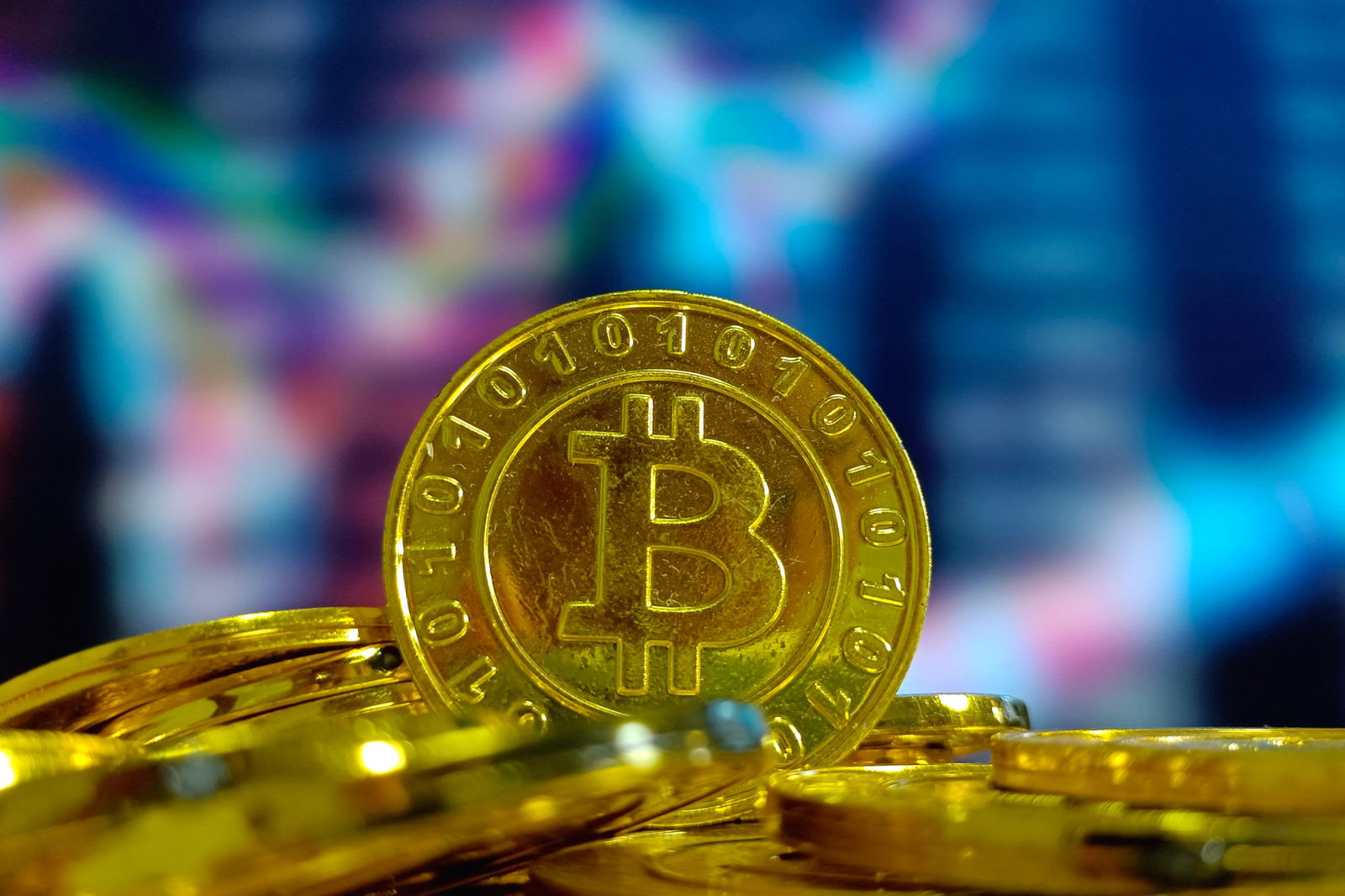 Bitcoin Hits Its Best Month Of 2024, But Black Investors Left Behind