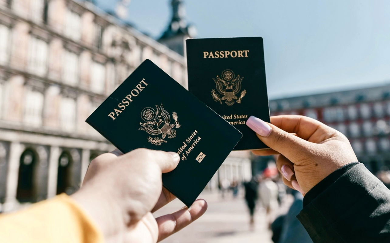 American Woman Refuses To Leave Pakistan After Failed Marriage Plan To 19-Year-Old She Met Online