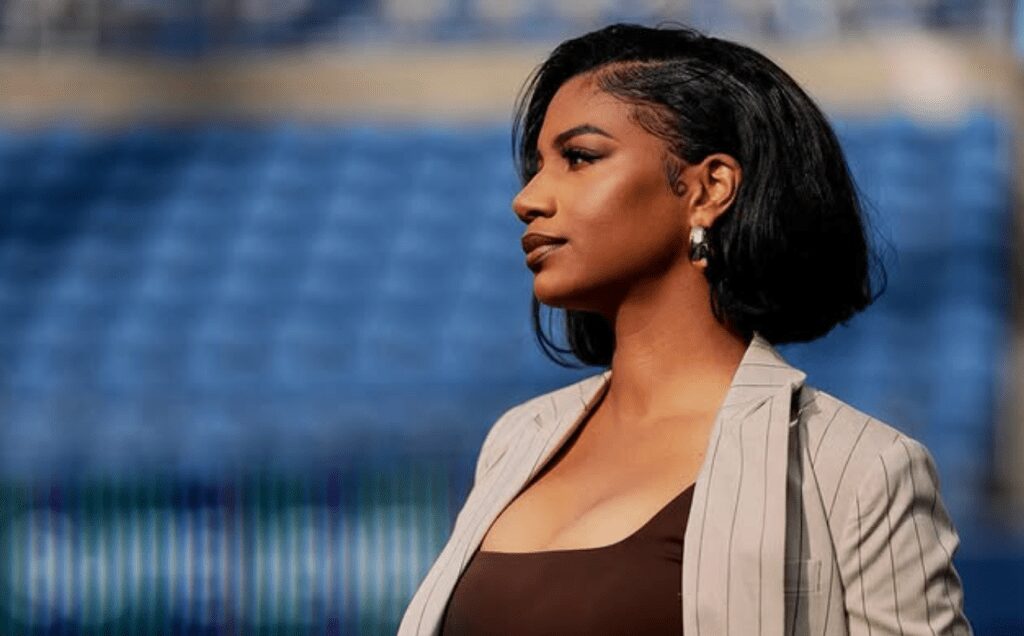 25 Photos Of Top Female Sports Media Personality, Taylor Rooks