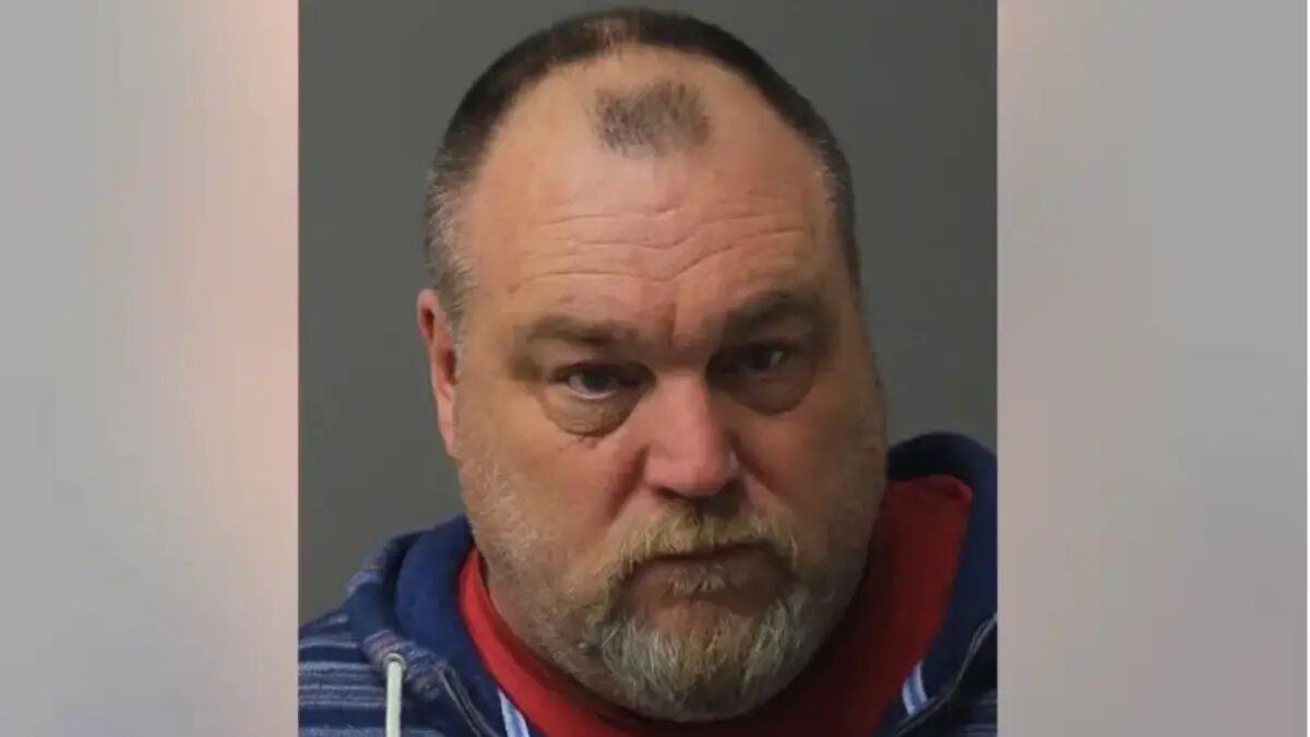‘Low Life’: Retired Fire Captain Arrested After Vicious Blow That Knocked Out United Airlines Agent at Dulles International In Viral Video