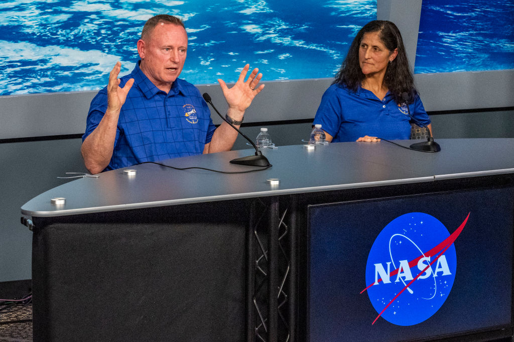 SpaceX delays flight for return of NASA’s stuck astronauts