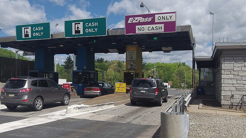 Got A Suspicious Text About Unpaid Tolls? Don’t Click — It Could Be A Scam