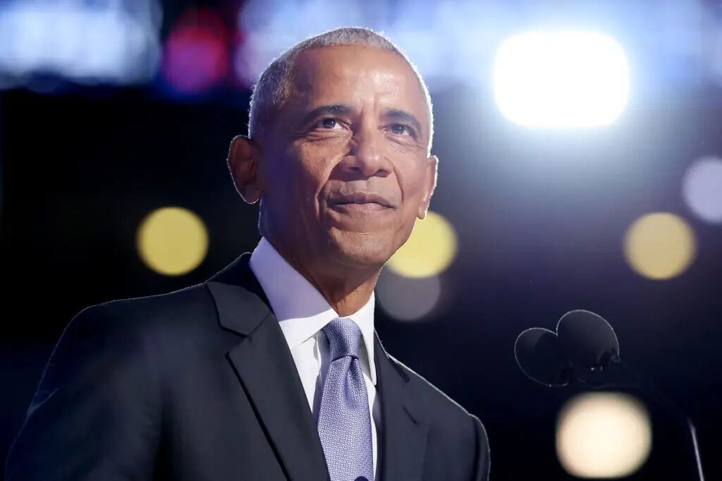 ‘That’s Obama!’: Family Shocked After Barack Obama Crashes Their Photoshoot In Accidental Viral Moment