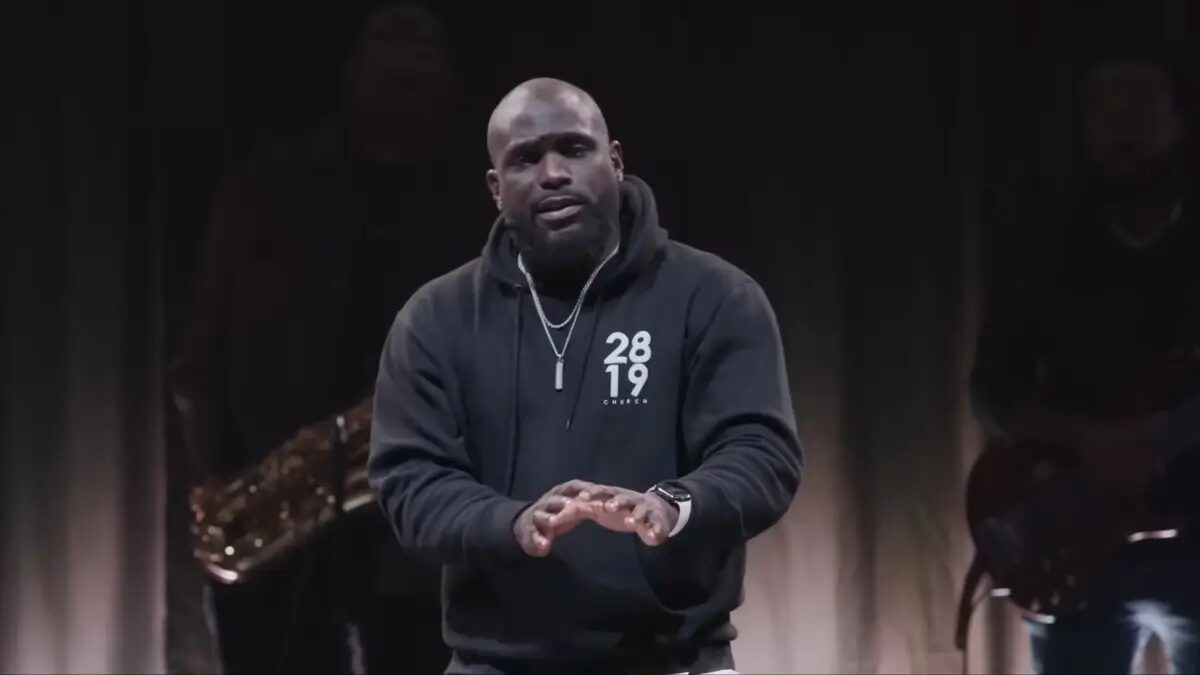 ‘Two Wrongs Don’t Make a Right’: Atlanta Megachurch Pastor Under Fire After Proclaiming That Black Folks Should ‘Stop Blaming White Cops for the Killing of Black Kids’