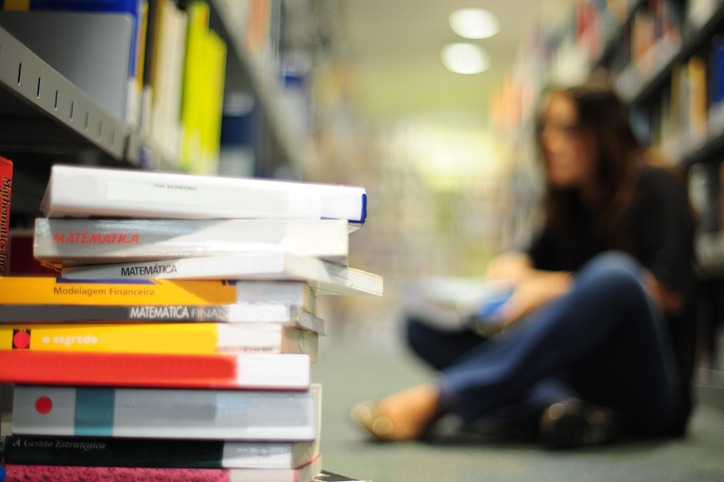 Naval Academy Returns Over 300 Books to Libraries Initially Removed for DEI Concerns