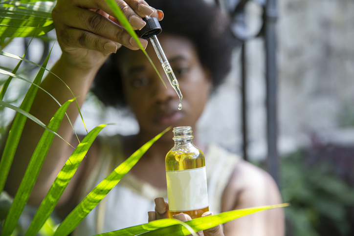 Check Out These Women-Owned Cannabis & CBD Brands For Mother’s Day 2025