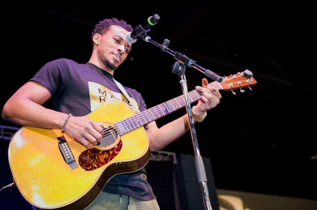 Grammy Winner Jonathan McReynolds Shares Lessons in New Book