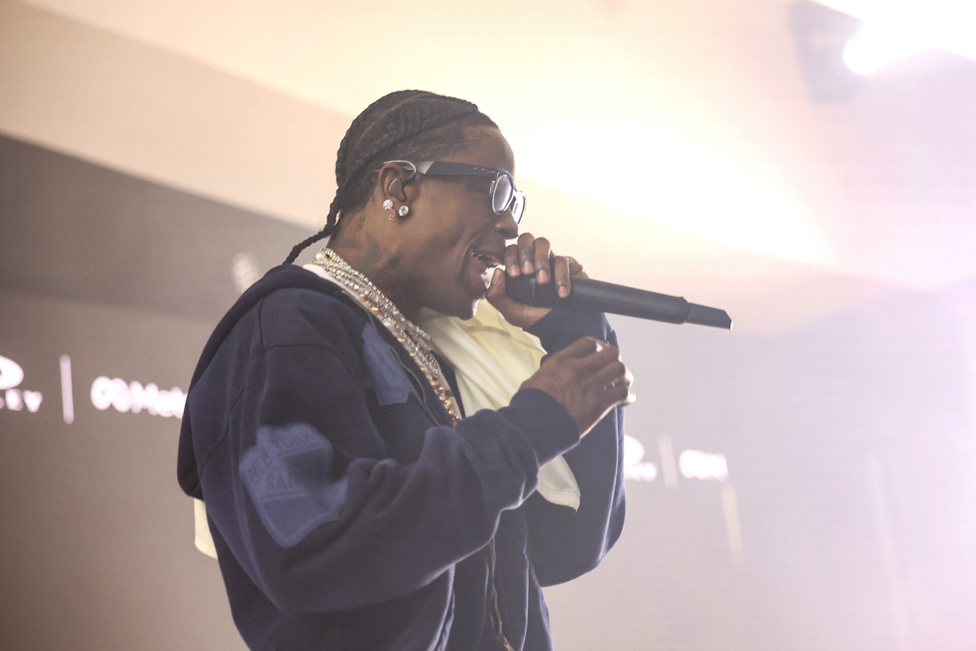 Oakley & Meta Announce New Performance AI Glasses With Help From Travis Scott & Tom Brady At Fanatics Fest