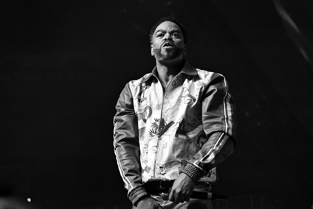 Method Man Flexes His Muscles At Concert, Sends Lady Fans Into A Frenzy