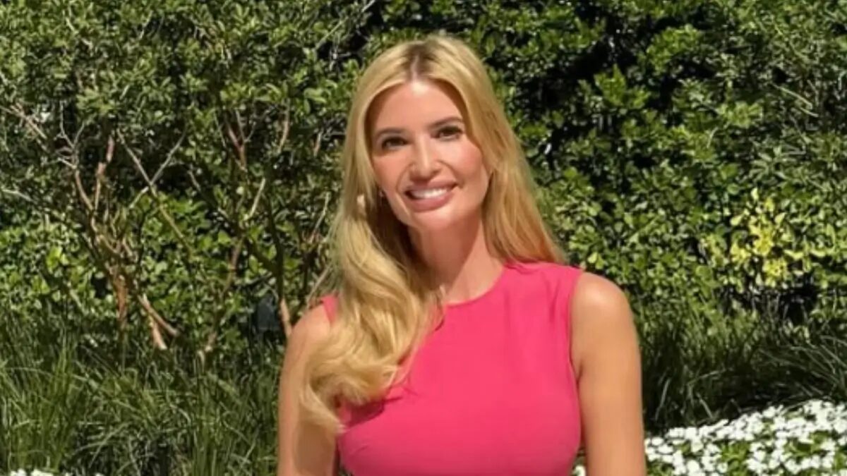 ‘Good Place for a Cup’: Ivanka Trump’s Low-Plunging Neckline In Fitted Dress On Rooftop Takes Center Stage as Fans Bombard Her with Flirty Messages