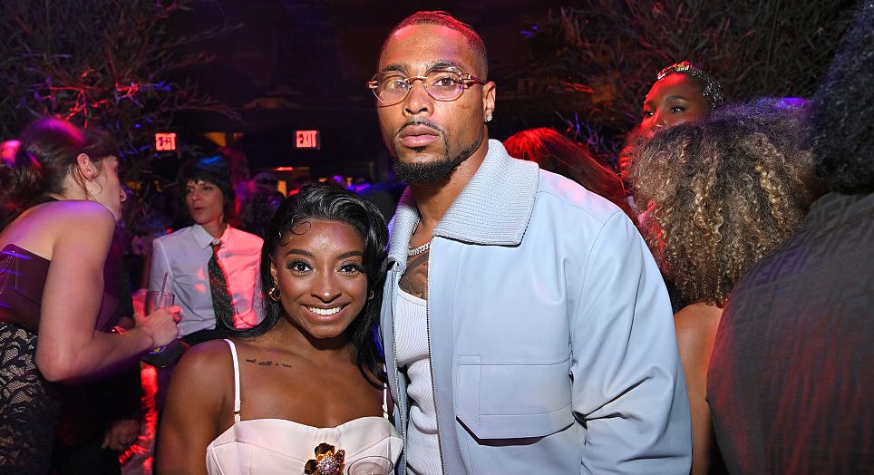 Simone Biles & Jonathan Owens’ Belize Baecation Is A Whole Mood