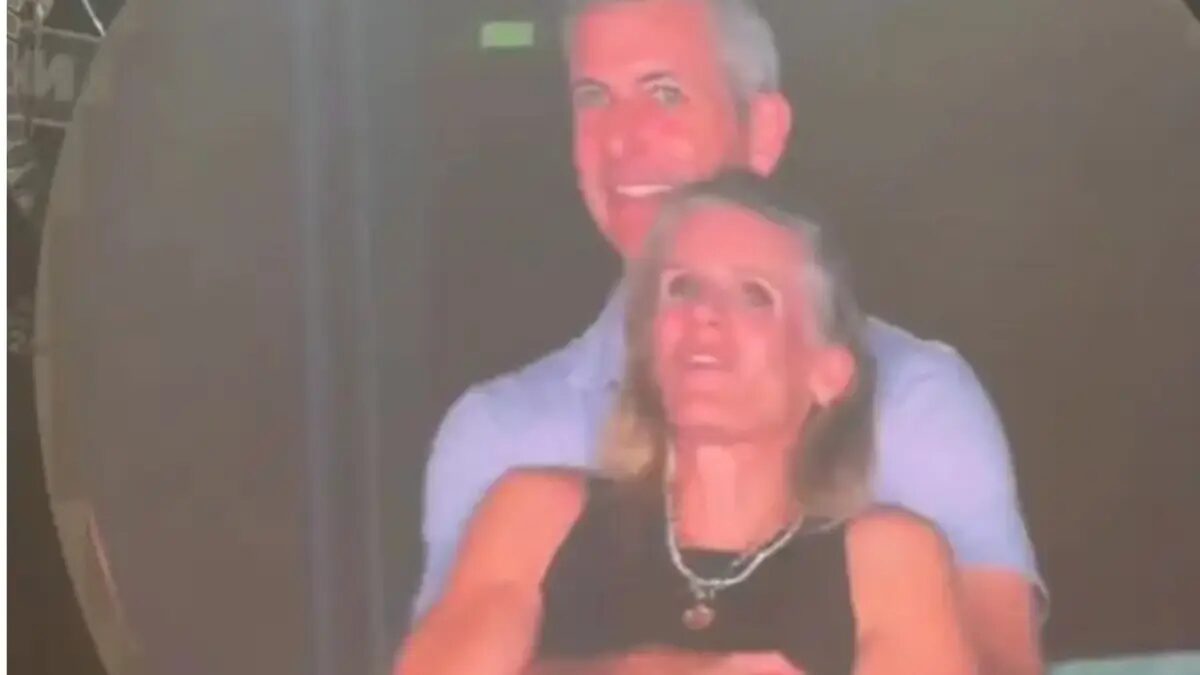‘Yes. He Told on Himself’: Coldplay Kiss Cam Scandal Triggers Relationship Drama After Husband’s Suspicious Reaction Sets Off His Wife