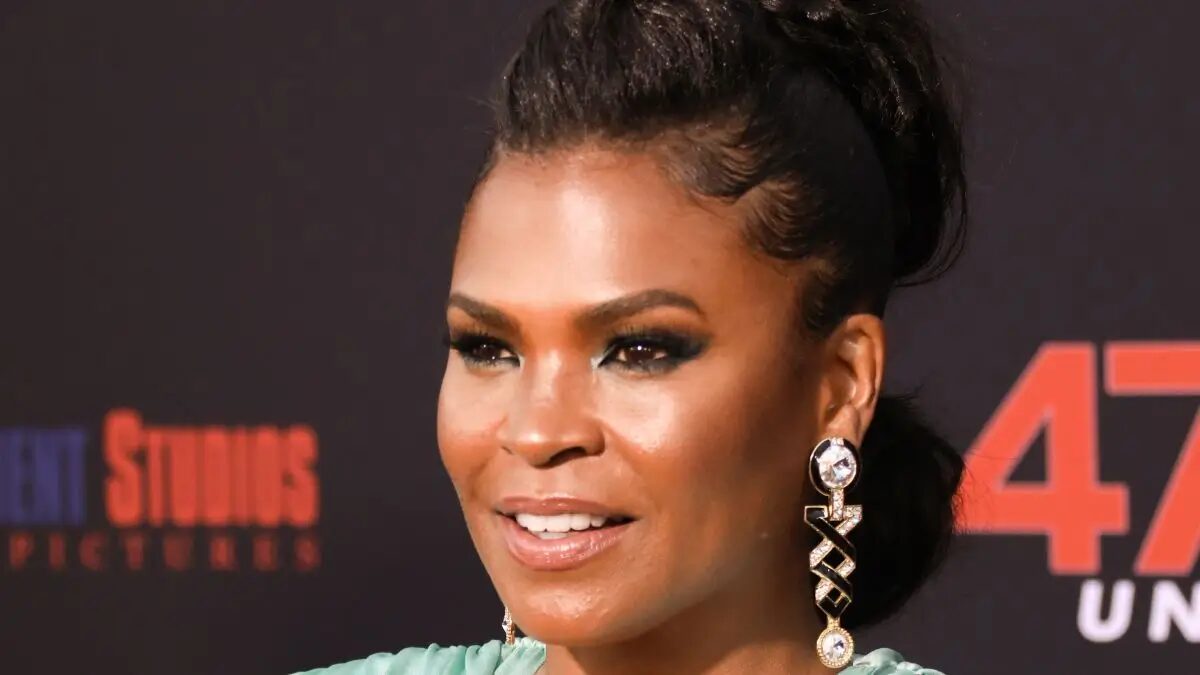‘Ime Gotta Be Holding His Stomach’: Nia Long’s Steamy New Video Goes Viral as Fans Zoom In on One Unexpected Detail