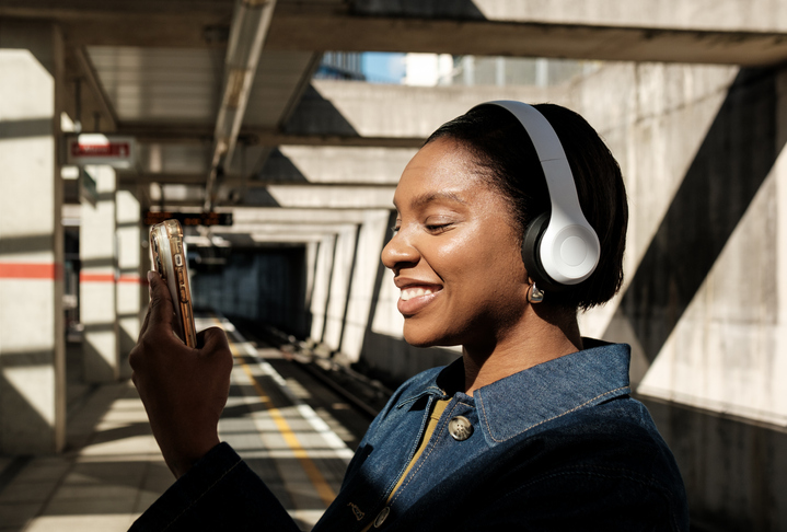 12 Hidden iPhone Features Apple Never Told You About