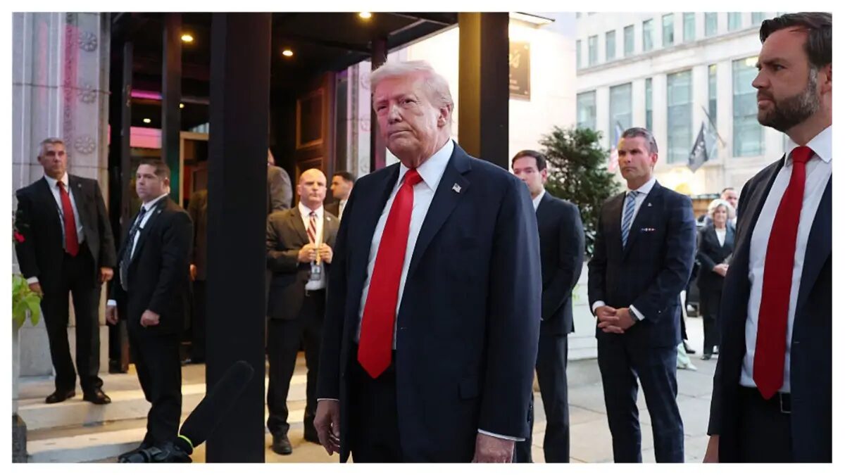 ‘He Looks Scared’: Trump Visibly Rattled and Started Flapping His Hands Once He Finally Realized the Crowd at His Big Night Out Was Not Praising Him