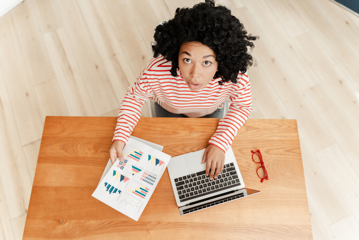 The Rise Of Job-Hugging: Why Gen Z Workers Are Clinging To Current Roles