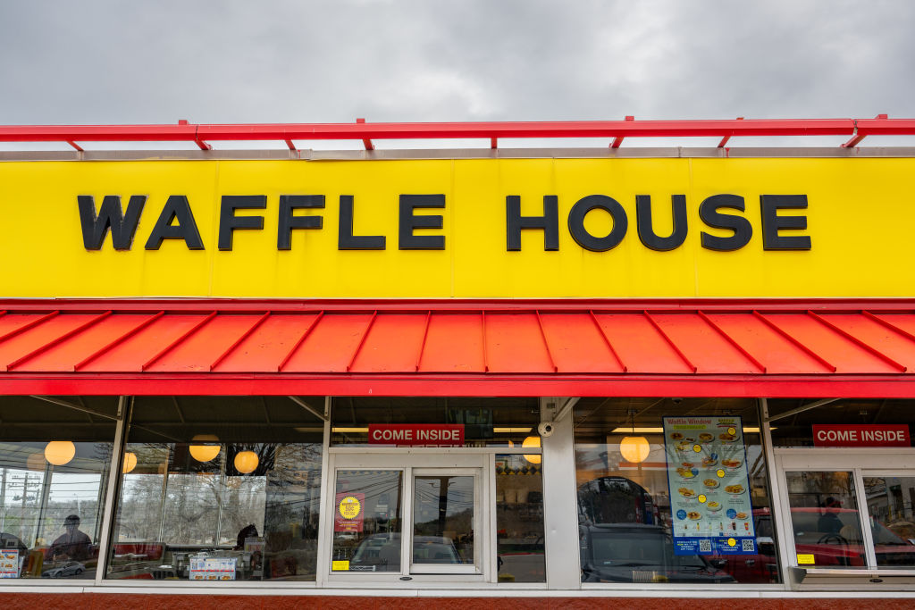 Waffle House Offers 24-Hour Delivery Service, Here’s How to Order