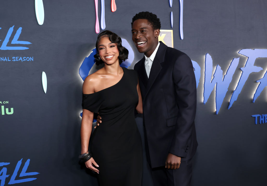 Damson Idris & Lori Spark Romance Rumors With Vacay Photos, X Debates Spinning The Block