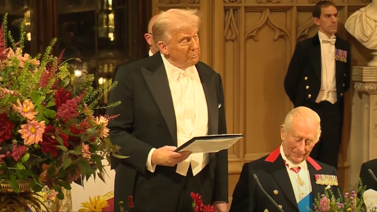 ‘3rd Grader Reading in Front of Class‘:Trump’s Rambling State Dinner Speech Sparks Laughter After Fans Zoom In on His Struggle to Read Simple Lines