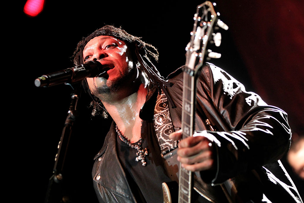 D’Angelo’s Most Empowering Songs About Black Women