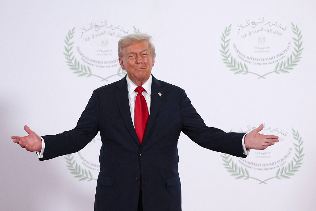 ‘Ha! Finally’: Trump’s Shocking Confession Has Fans Re-Examining His Doctor’s Report and Calling Out the Numbers