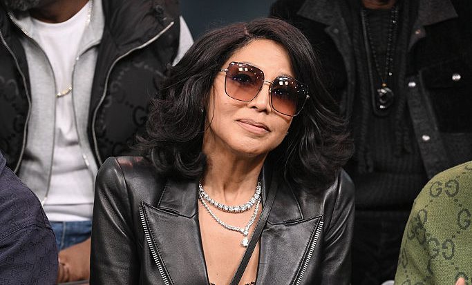 Toni Braxton’s Diamond Drip Is The Ultimate Fashion Flex – And Fans Are Obsessed