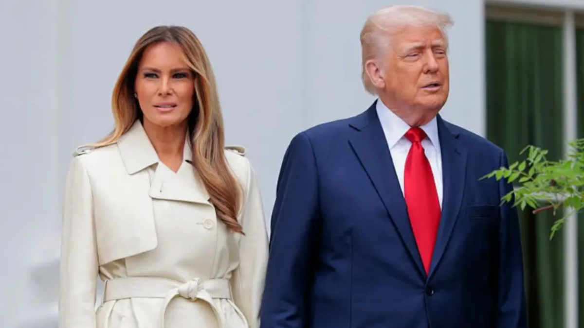 ‘He Practiced for Years’: Trump Finally Masters The Most Basic Task After Letting Wife Melania Get Drenched, and Fans Can’t Believe It Took This Long