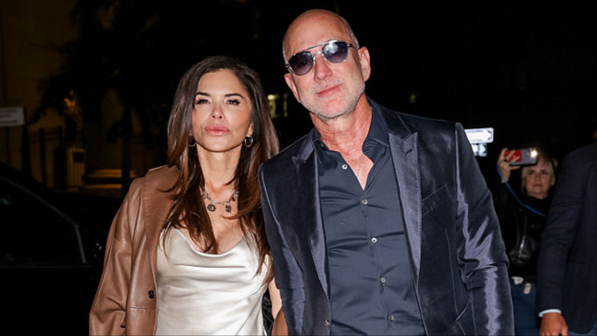 ‘What is This?’: Jeff Bezos and Lauren Sánchez Dragged After Date Night Photo Has Fans Calling Their Look a ‘Mid-Life Crisis on STEROIDS!’