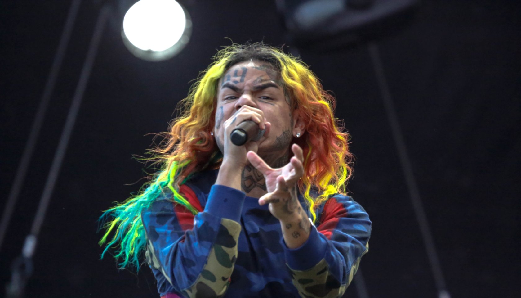 Tekashi 6ix9ine’s Mother Held At Gunpoint During Home Invasion