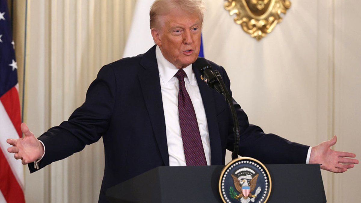 ‘His Mind Is Gone!’: Trump Spirals Into Self-Destruction as His Latest Unhinged Post Goes Off the Rails, Turning on Allies Who No Longer Fall in Line