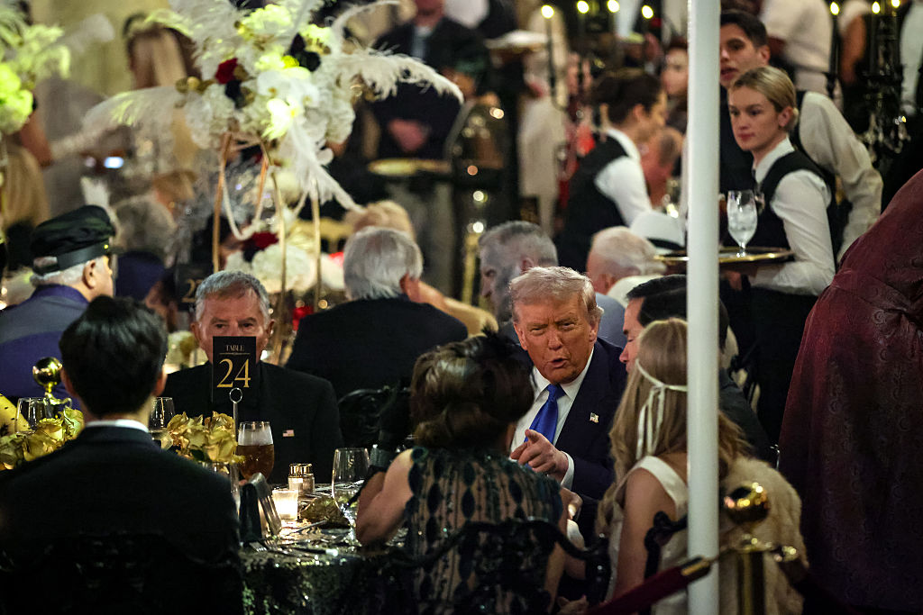 Let Them Eat Cake: Donald Trump Dragged For His “Marie-Antoinette Moment,” Celebrating At A ‘Great Gatsby-‘ Themed Mar-A-Lago Halloween Party While Americans Starve