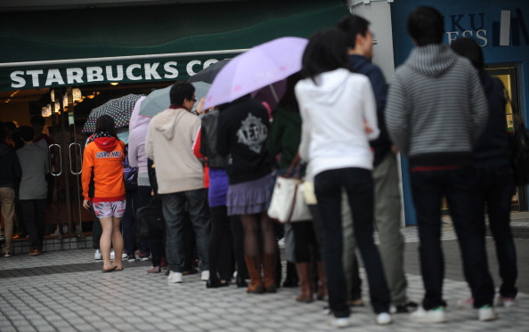 Bearista Cup Hype: Starbucks Fans Struggle to Snag One