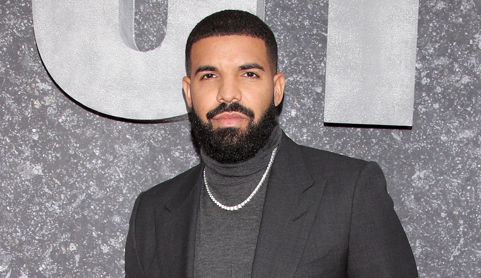 Drake Gets P’Od About Persistent Pee Pee Rumor Involving T.I. Associate—‘Nuh Man Never Pissed On Me’