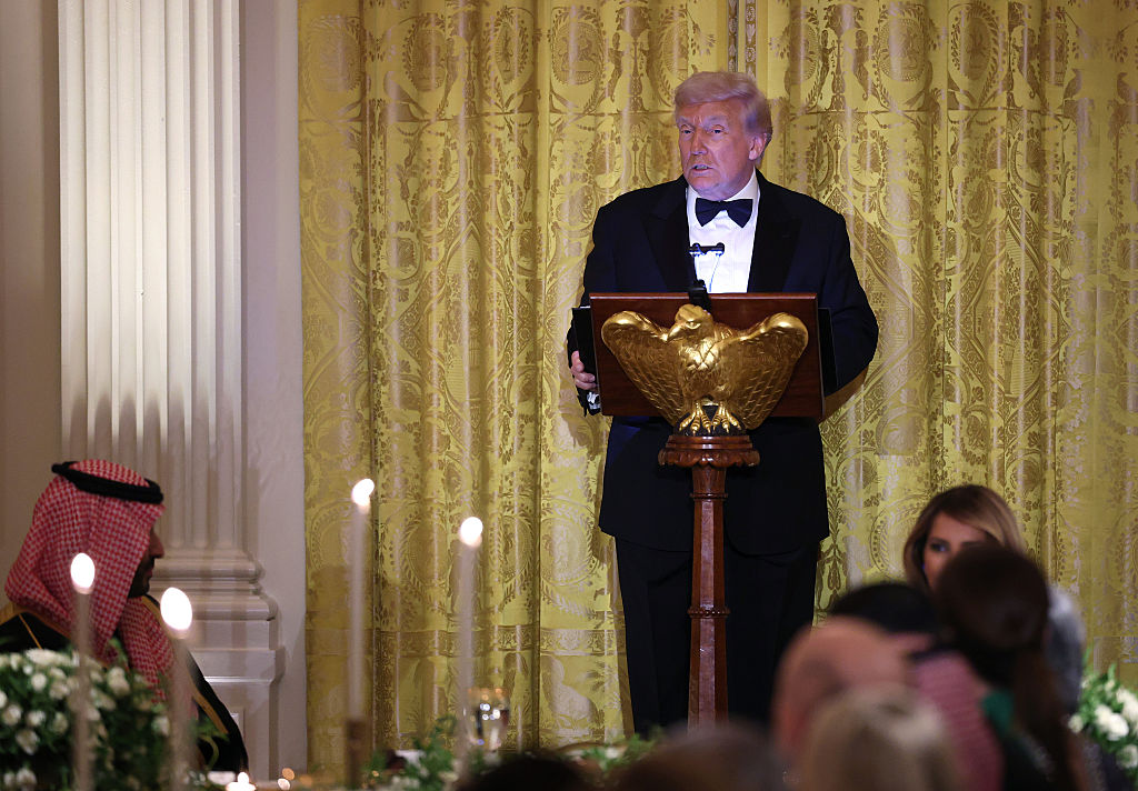 ‘WHAT the F’: Trump Tried to Impress, But Viewers Can’t Stop Zooming In on One Dinner Detail He Probably Didn’t Want Revealed