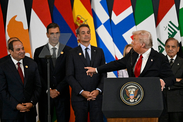 ‘WTH??’: Trump Takes a Swing at Top Official Who Refuses to Bow — Only to Spiral Into a Word Salad, and His Clumsy ‘Correction’ Makes Everything Worse