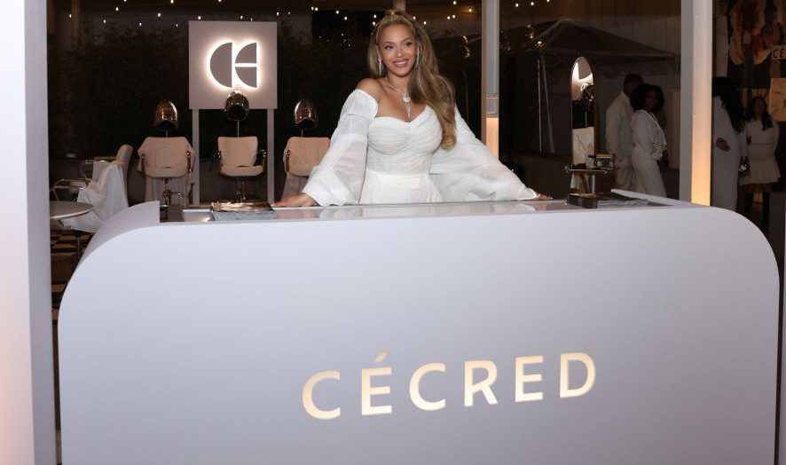 Beyoncé Just Kicked Off Holiday Shopping Season — And She Did It In Cécred Style