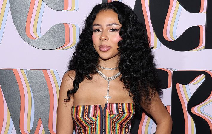 Mariah The Scientist Performs “Santa Baby” on ABC’s Disney Special