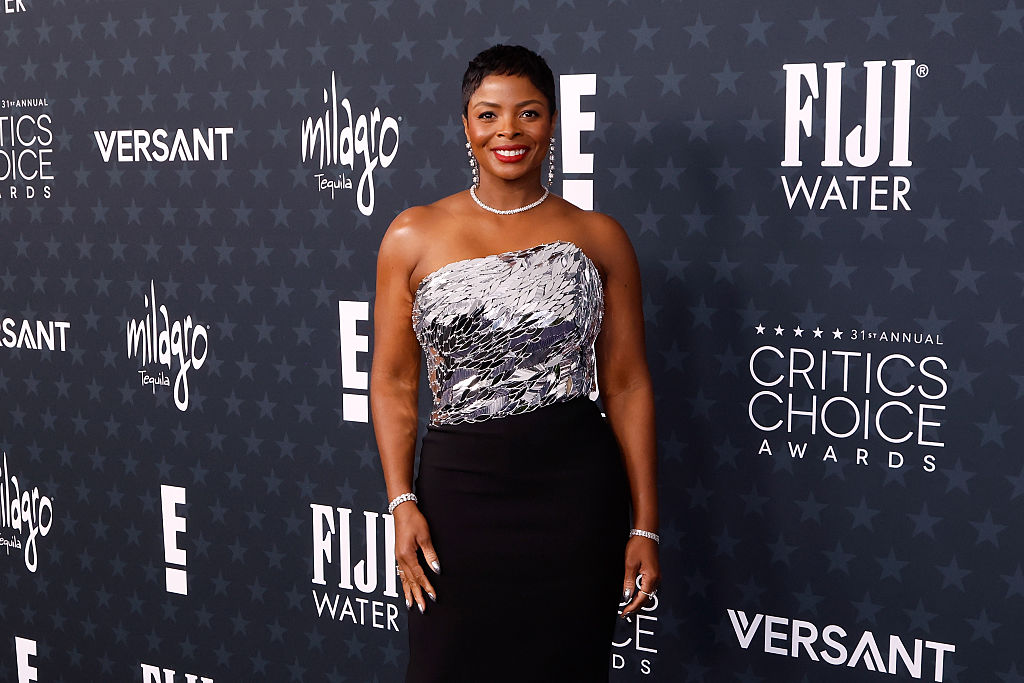 Janelle James Reveals This Famous Comedian Gave Her A Life-Changing Makeover: ‘My Clothes Were Ratty’