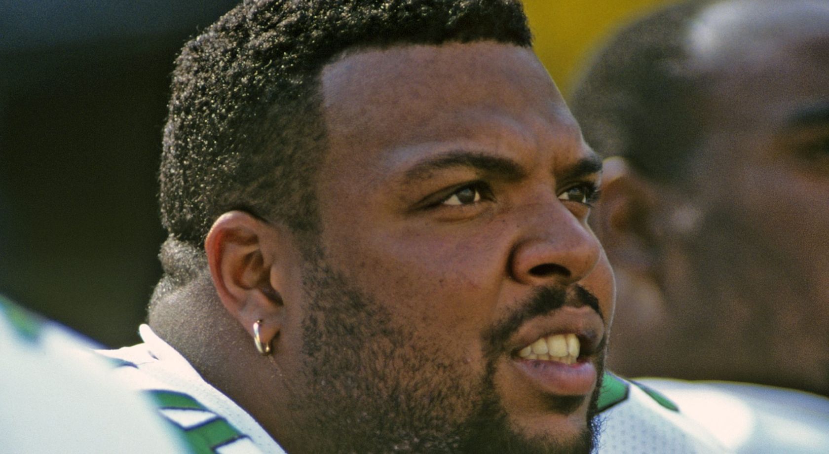 REPORT: Former Eagles Player Fatally Stabbed in Los Angeles Homeless Encampment