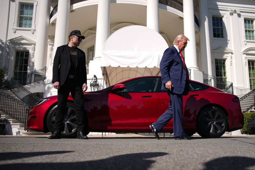 Tesla Discontinuing Flagship Model S & Model X EVs To Build Robots