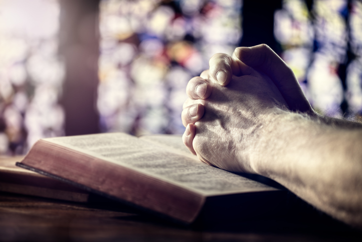 Ron Kenoly, Gospel Singer and Worship Leader, Dead at 81