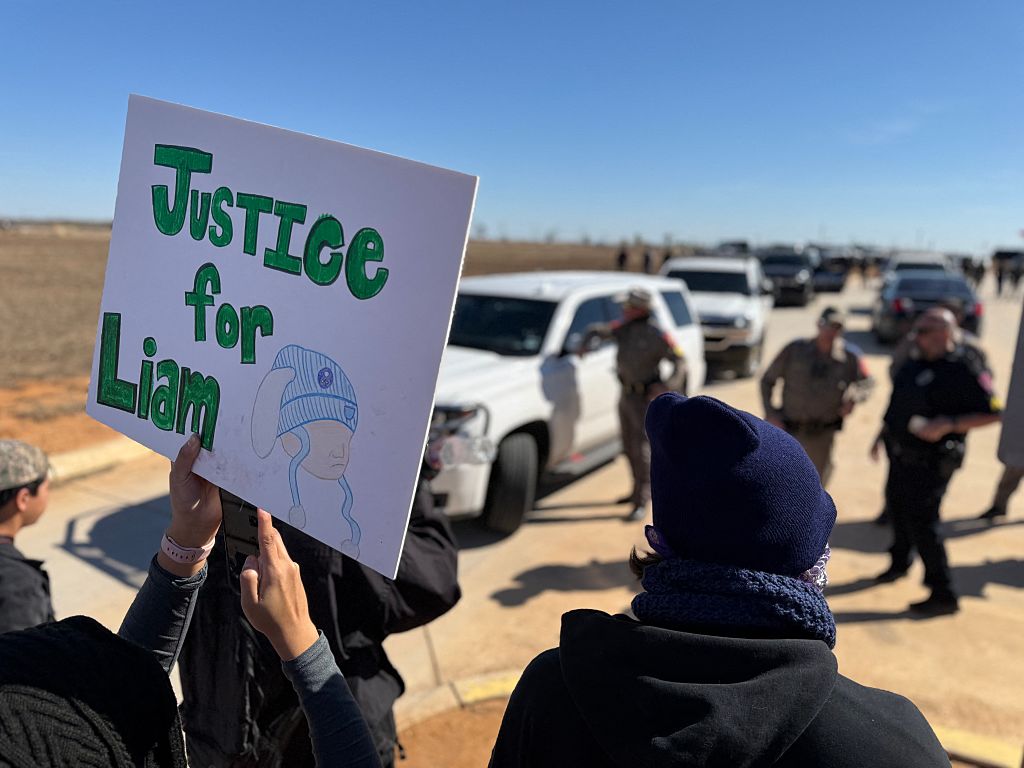Judge Declares Mistrial In Case Against Texas Anti-ICE Protesters Trump Administration Said Were Antifa