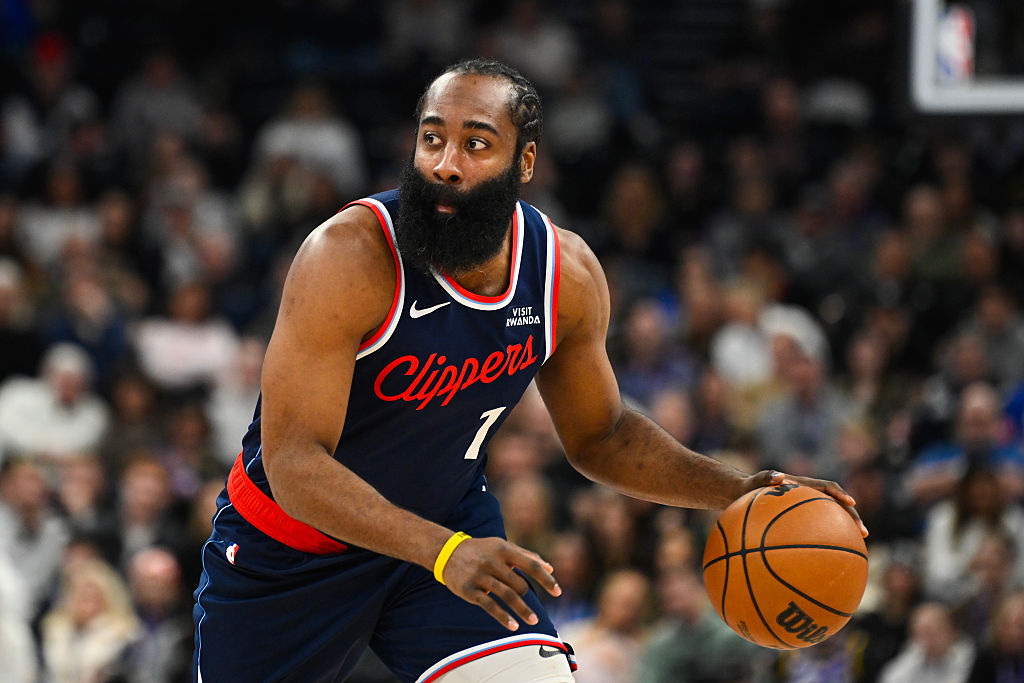 Cavaliers Land James Harden in Trade With Clippers