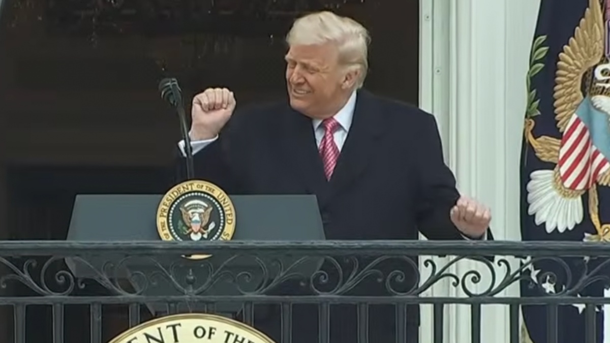 ‘Are You Kidding Me?’: Donald Trump Faces Farmers Crushed by Soaring Diesel Costs — Then Gets Distracted Mid-Speech, His Ego Takes Over and Fans Can’t Believe His Celebration