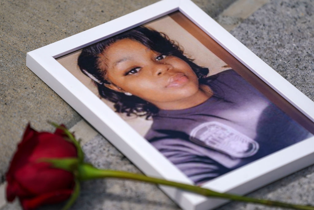 Breonna Taylor’s Mom Slams DOJ For Seeking Dismissal Of Criminal Charges Against Officers