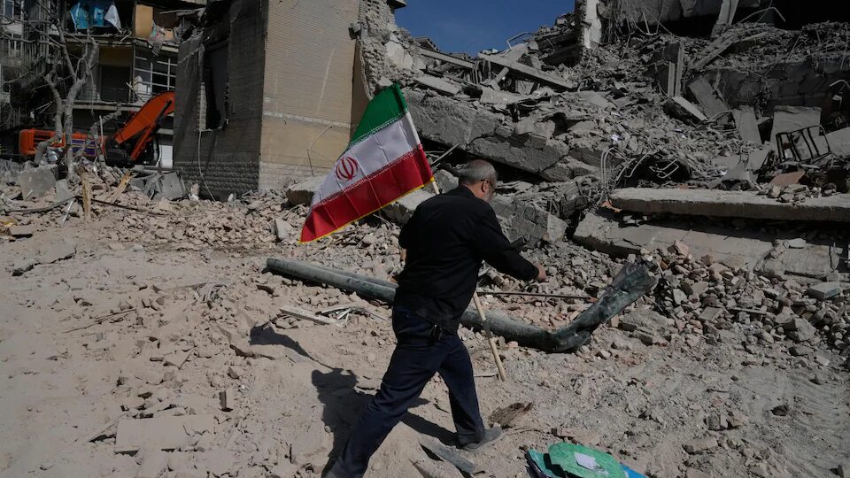 Navid Zarrinnal in Iran