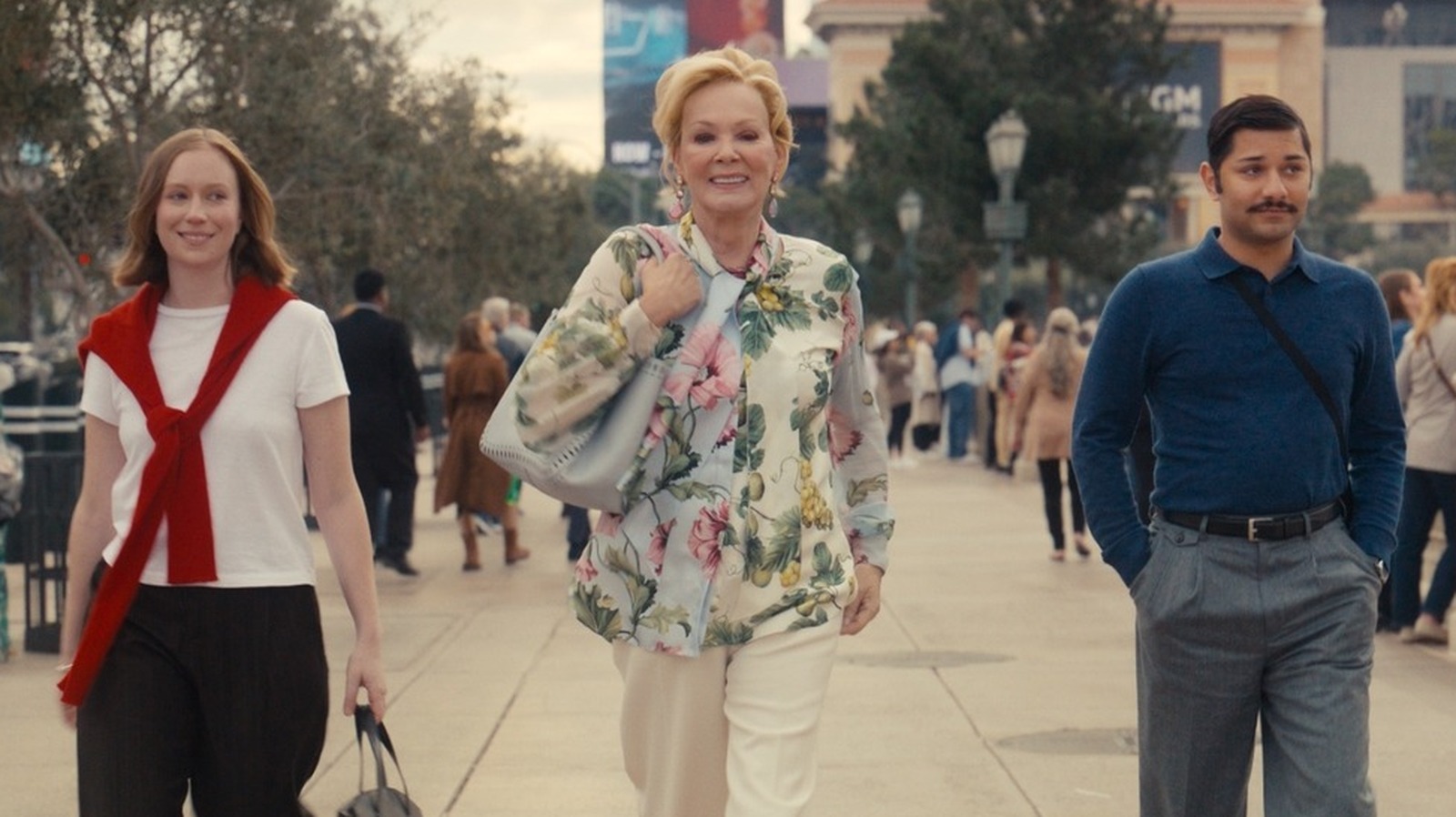 Hacks Season 5 Premiere: A Gutsy Ploy Sets The Stage For Deborah’s Final Chapter (Grade It!)