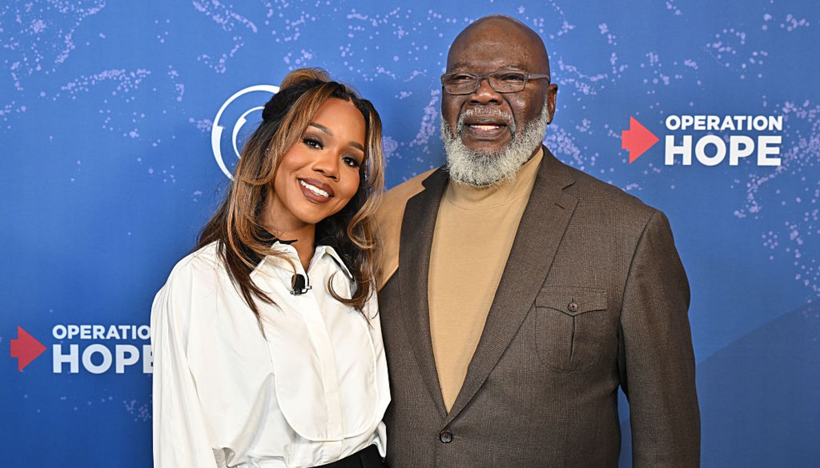 Sarah Jakes Roberts Almost Paralyzed After Fracturing Neck In Trampoline Accident, The Potter’s House Dallas Says She’s Focused On Recovery