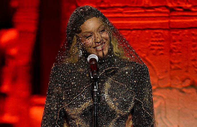 SECRET SECOND FIIT: Beyoncé Changed Into Another Outfit Inside The Met Gala
