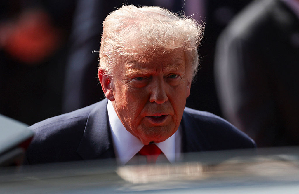 ‘This is Humiliating’: Trump Begs World Leader for Help Restoring What He Tore Apart at the White House and Critics are Laughing at the Irony